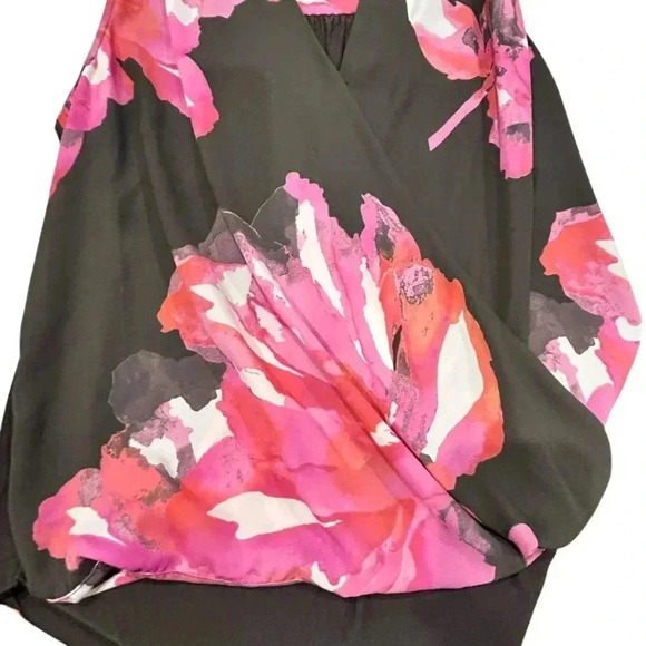 INC floral blouse size L - Picture 6 of 6